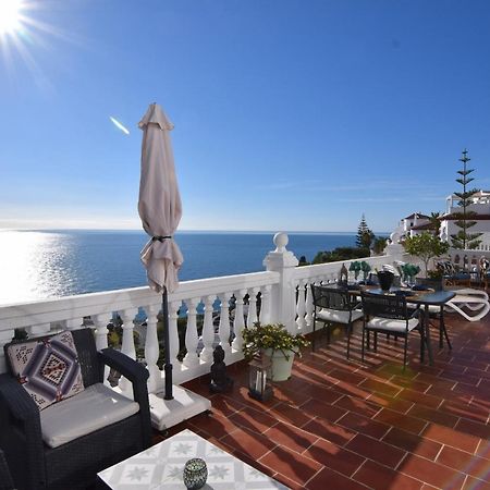 Вилла Ladera Panorama 2 Нерха Экстерьер фото